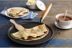 Staub Pannenkoekenpan - Zwart - ø 28 Cm - Geëmailleerde Anti-aanbaklaag 8 Staub Pannenkoekenpan - Zwart - ø 28 Cm - Geëmailleerde Anti-aanbaklaag -Westmark Winkel 000010360