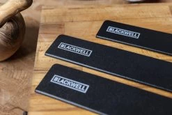 Blackwell Mesbeschermer - Universeel - Zwart - Voor Messen Met Een Lemmet Tot 22 Cm -Westmark Winkel 11 Blackwell Messenbeschermers sfeer 2