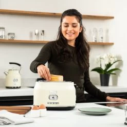 Westinghouse Retro Waterkoker + Broodrooster 2 Sleuven + Staafmixer - Wit -Westmark Winkel 1200x1200 181