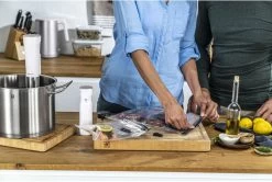 Zwilling Sous Vide Stick Enfinigy - Nauwkeurige Temperatuurinstelling - IPX7 Waterproof - Zwart 25 Zwilling Sous Vide Stick Enfinigy - Nauwkeurige Temperatuurinstelling - IPX7 Waterproof - Zwart -Westmark Winkel 4009839546716 10