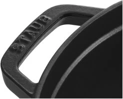 Staub Braadpan / Cocotte - Zwart - ø 26 Cm / 5.2 Liter 11 Staub Braadpan / Cocotte - Zwart - ø 26 Cm / 5.2 Liter -Westmark Winkel 40500 241 0 7 4