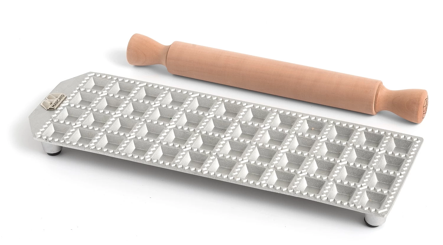 Marcato Ravioli Maker Met Deegroller - 48 Vaks - 2.5 X 2.5 Cm 3 Marcato Ravioli Maker Met Deegroller - 48 Vaks - 2.5 X 2.5 Cm