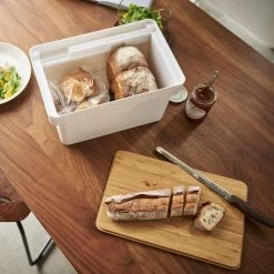 Yamazaki Broodtrommel Met Messenhouder Tower Wit 9 Yamazaki Broodtrommel Met Messenhouder Tower Wit -Westmark Winkel 4946TOWERBREADCASEWITHKNIFEHOLDERWH 5 1000x