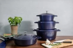 MasterClass Braadpan - Blauw - ø 20 Cm / 2.5 Liter - Standaard Anti-aanbaklaag 6 MasterClass Braadpan - Blauw - ø 20 Cm / 2.5 Liter - Standaard Anti-aanbaklaag -Westmark Winkel 5057982068288 2