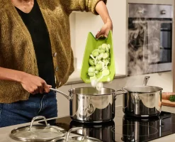 Joseph Joseph Snijplank Chop2Pot Plus 45 X 26 - Opvouwbaar - Groen -Westmark Winkel 60201 60204 Media 03