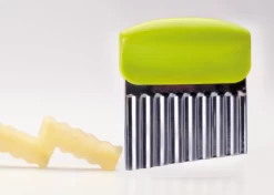 Ibili Frietsnijder / Golfjessnijder 7 Ibili Frietsnijder / Golfjessnijder -Westmark Winkel 729900 Golfjessnijder1 1 4