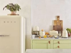 SMEG Citruspers - Elektrisch - Creme - CJF11CREU -Westmark Winkel CJF01CREU L16