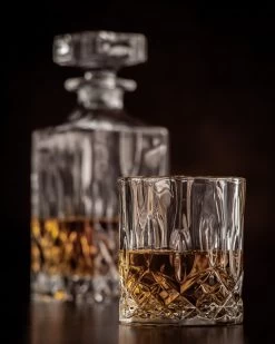 Cookinglife Whiskey Glazen / Cocktailglazen / Waterglazen Moray - 320 Ml - 4 Stuks -Westmark Winkel Jay Hill whiskey gevuld 3 2