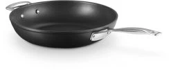 Le Creuset Sauteerpan Les Forgées TNS - ø 30 Cm / 3.7 Liter - Standaard Anti-aanbaklaag -Westmark Winkel LC 20190624 ZS PS FS 51101300010202 005