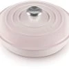 Le Creuset Braadpan Signature - Campagnard - Shell Pink - ø 26 Cm / 2.2 Liter 1 Le Creuset Braadpan Signature - Campagnard - Shell Pink - ø 26 Cm / 2.2 Liter -Westmark Winkel LC 20191119 HL PS FS 21180267774430 002