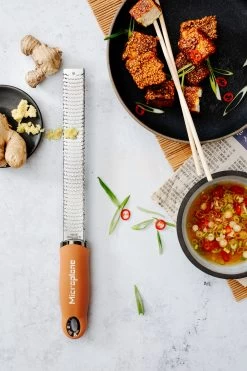 Microplane Rasp Premium Classic - Fijn - Cinnamon Orange 6 Microplane Rasp Premium Classic - Fijn - Cinnamon Orange -Westmark Winkel Microplane Premium Classic 46823 Zester Cinnamon Orange Tofu Ginger 2