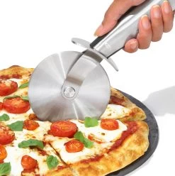 OXO Good Grips Pizzasnijder Steel -Westmark Winkel Oxo Pizzasnijdder Steel 2