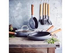 GreenPan Pannenset Met Keukenhulpjes Mayflower Pro - 4 Delige Set -Westmark Winkel Productafbeeldingen CL 2023 03 08T145041.600