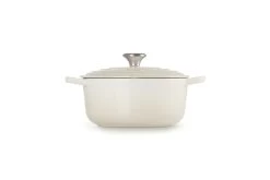 Le Creuset Braadpan Signature - Meringue - ø 20 Cm / 2.4 Liter -Westmark Winkel RS9471 LC 20191212 FR PS 00001 1
