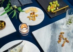 Jay Hill Snijplank / Serveerplank / Borrelplank Marmer - Grijs - ø 30 Cm 11 Jay Hill Snijplank / Serveerplank / Borrelplank Marmer - Grijs - ø 30 Cm -Westmark Winkel Serveerplank Grijs 7 2 1