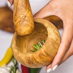 Jay Hill Vijzel Tunea - Olijfhout - ø 10 Cm 13 Jay Hill Vijzel Tunea - Olijfhout - ø 10 Cm -Westmark Winkel TuneaHand 17