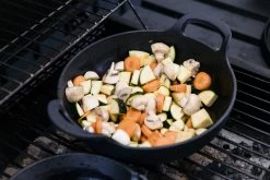 Blackwell Balti Dish - Gietijzer - Zwart - ø 25 Cm / 2.7 Liter 15 Blackwell Balti Dish - Gietijzer - Zwart - ø 25 Cm / 2.7 Liter -Westmark Winkel blackwell balti dish gietijzer