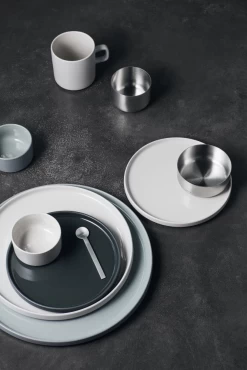 Blomus Schenkkan Pilare - Mirage Grey - 1 Liter -Westmark Winkel blomus MIO servies 25