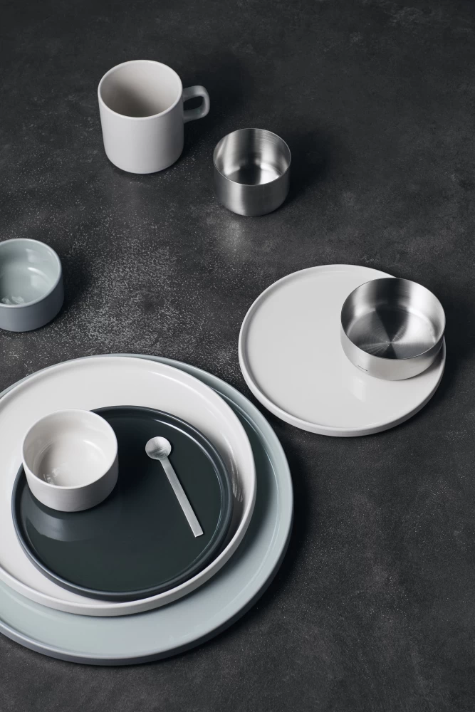 Blomus Schenkkan Pilare - Agave Green - 1 Liter 4 Blomus Schenkkan Pilare - Agave Green - 1 Liter - Afbeelding 2