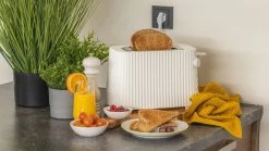 Alessi Broodrooster Plissé - 6 Standen - Wit - Michele De Lucchi - MDL08 W -Westmark Winkel broodrooster 3