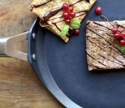 Valira Pannenkoekenpan Aire - ø 28 Cm - Standaard Anti-aanbaklaag 13 Valira Pannenkoekenpan Aire - ø 28 Cm - Standaard Anti-aanbaklaag -Westmark Winkel crepepan5