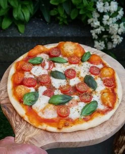 Jay Hill Serveerplank / Pizzaplank Tunea - Olijfhout - ø 30 Cm -Westmark Winkel jay hill pizzaplank