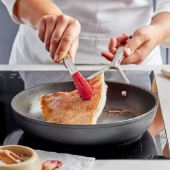 Demeyere Koekenpannen Alu Pro 5 - Duraslide Titanium - ø 20 + 24 Cm - Standaard Anti-aanbaklaag -Westmark Winkel pdp masonry content demeyere alu pro dura 5 pan soft utensils 750x750