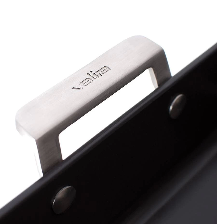 Valira Bakplaat Aire - 28 X 28 Cm - Standaard Anti-aanbaklaag 7 Valira Bakplaat Aire - 28 X 28 Cm - Standaard Anti-aanbaklaag - Afbeelding 5