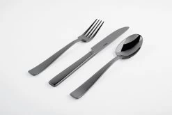 Sambonet Bestekset Flat - Zwart - 24 Delig / 6 Personen -Westmark Winkel sambonet bestekset flat zwart sfeer4