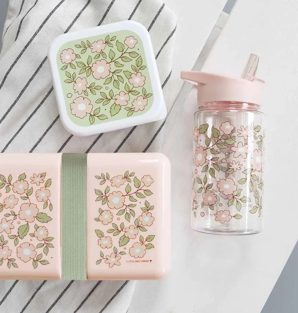 A Little Lovely Company Lunchbox - Roze Bloesems 7 A Little Lovely Company Lunchbox - Roze Bloesems - Afbeelding 5