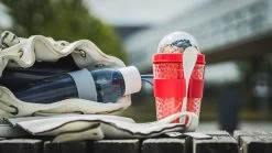 Sareva Muesli Beker - Met Lepel - Yoghurt 2 Go - Rood -Westmark Winkel sfeer 3