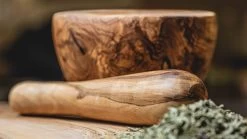 Jay Hill Vijzel Tunea - Olijfhout - ø 10 Cm 16 Jay Hill Vijzel Tunea - Olijfhout - ø 10 Cm -Westmark Winkel tunea 28